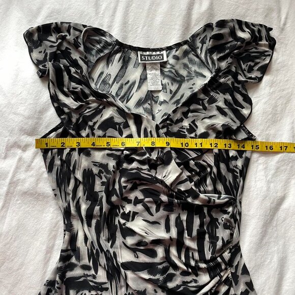 Vintage Ruffled Blouse - Picture 6 of 8